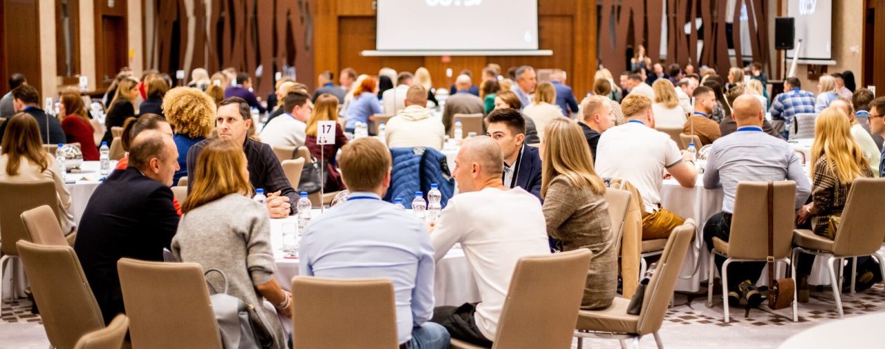 ИНСАЙТЫ БИЗНЕСА ВМЕСТО СОВЕТОВ