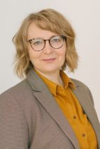 627cabb4dfd6a970376582_360